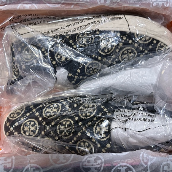 Tory Burch T Monogram Slip-on sneaker - Picture 2 of 4